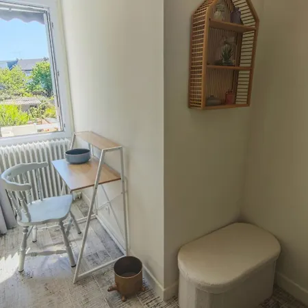 Maison Familiale Deco Vintage Jardin Parking Puy Dufou בית נופש *